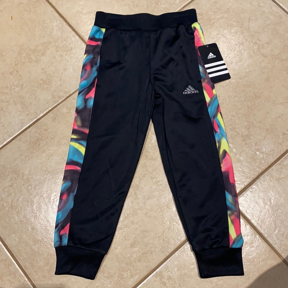 New Adidas Girls black track pants Sz 4